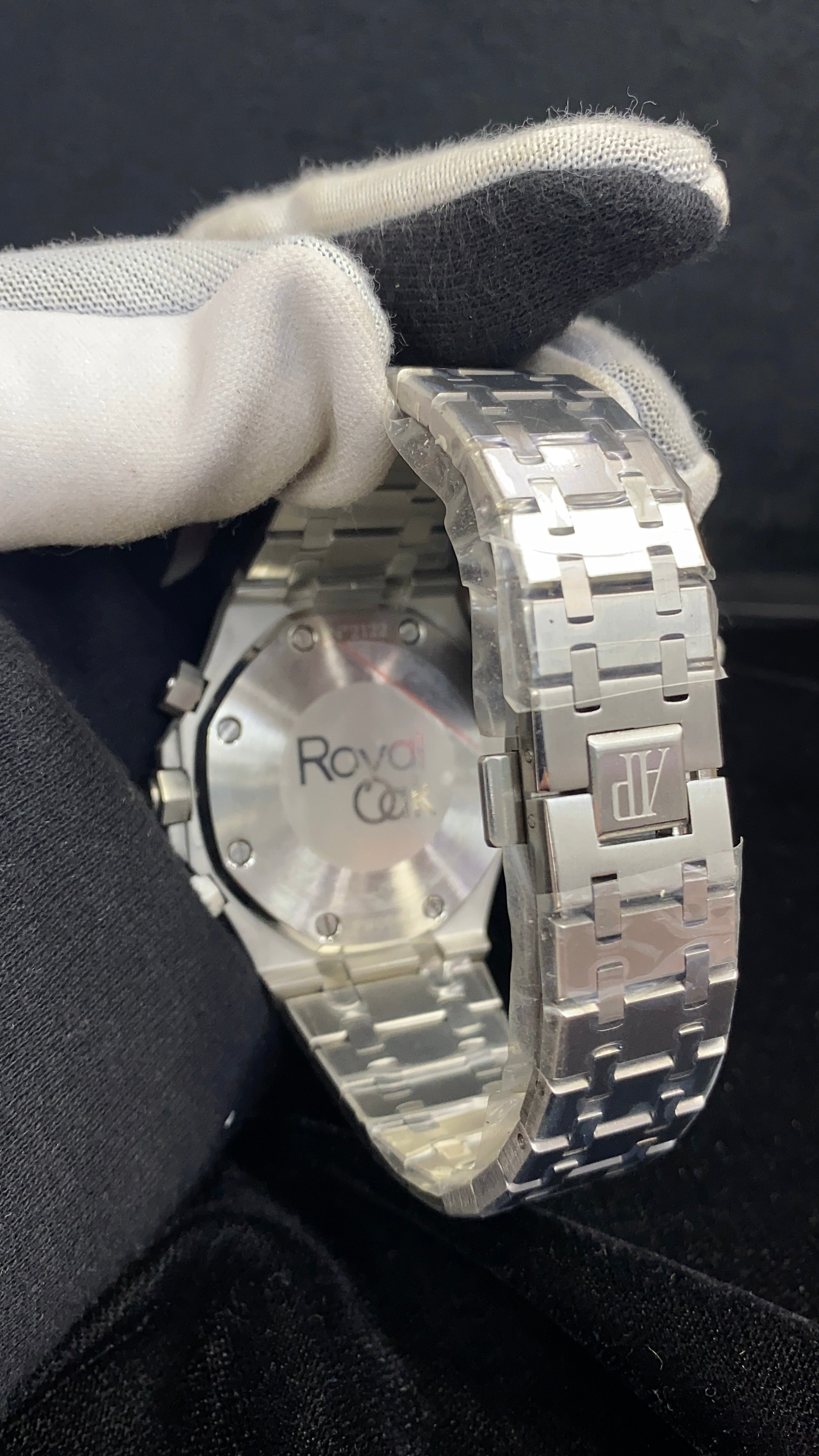 AP Jewel Bezel