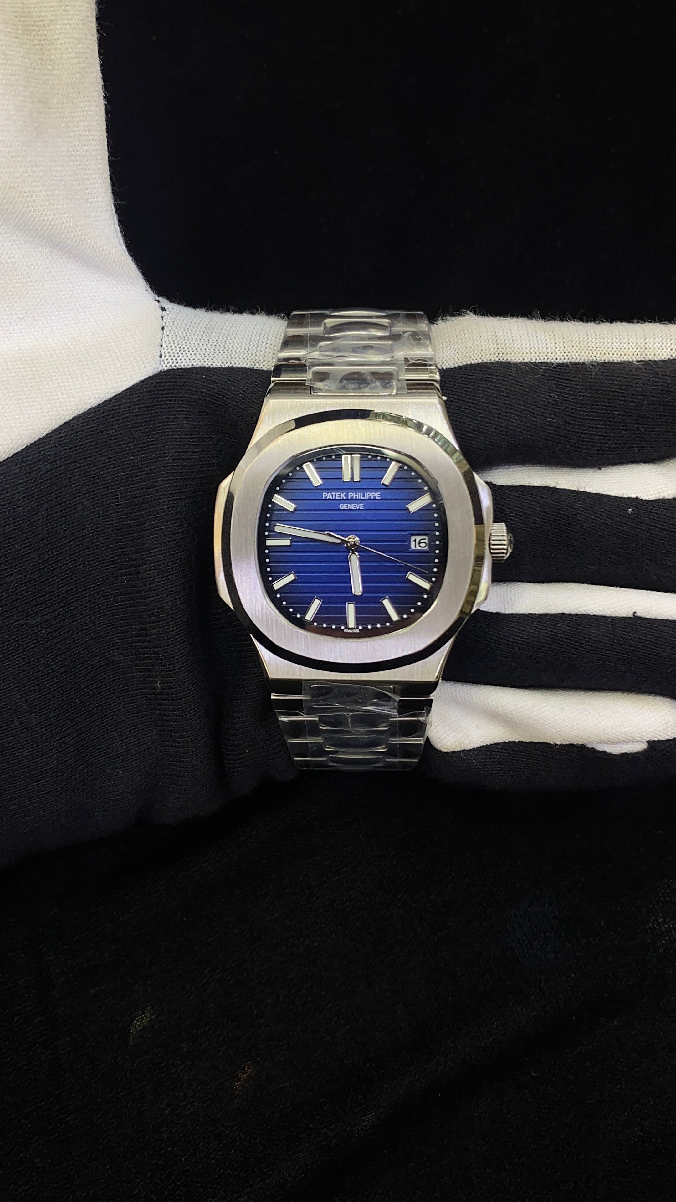 Nautilus Blue DIal