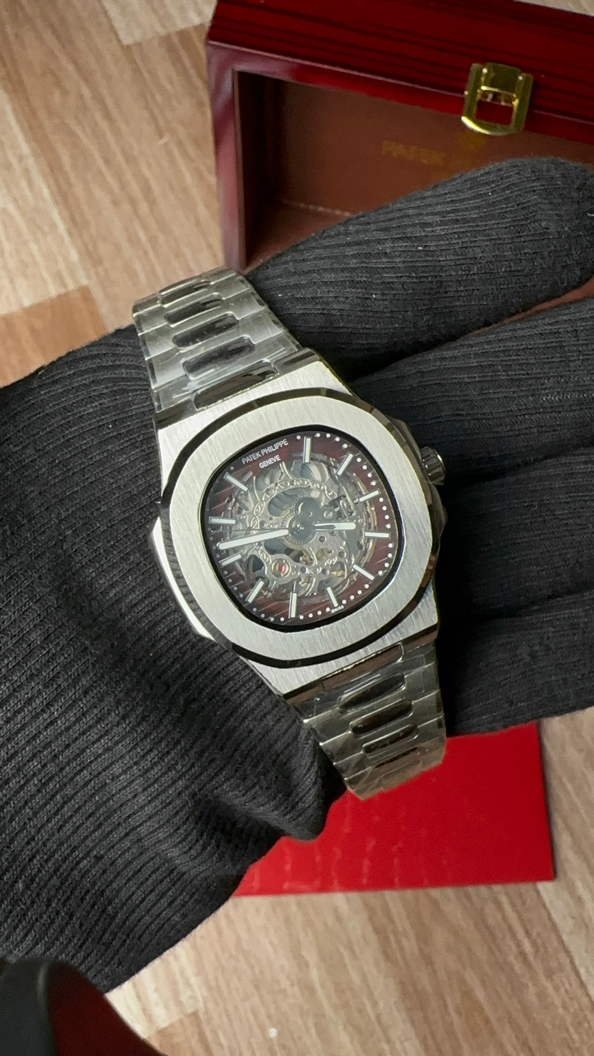 Patek Nautilus“Skull GREY”