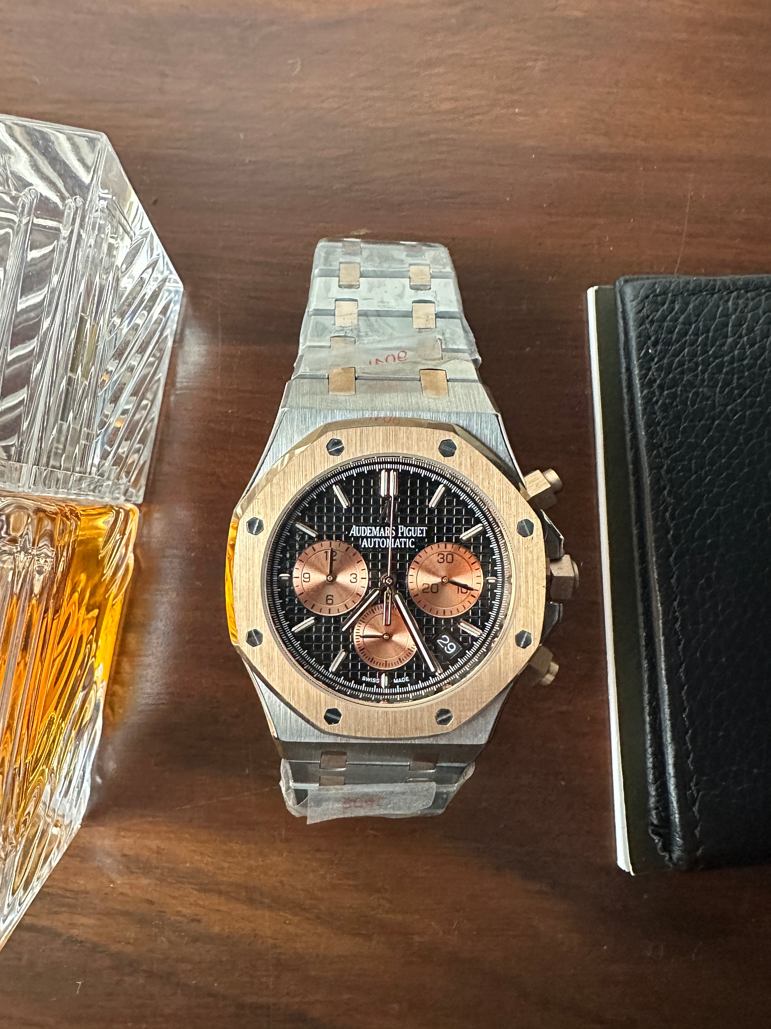 AP (Black x Rose Gold)