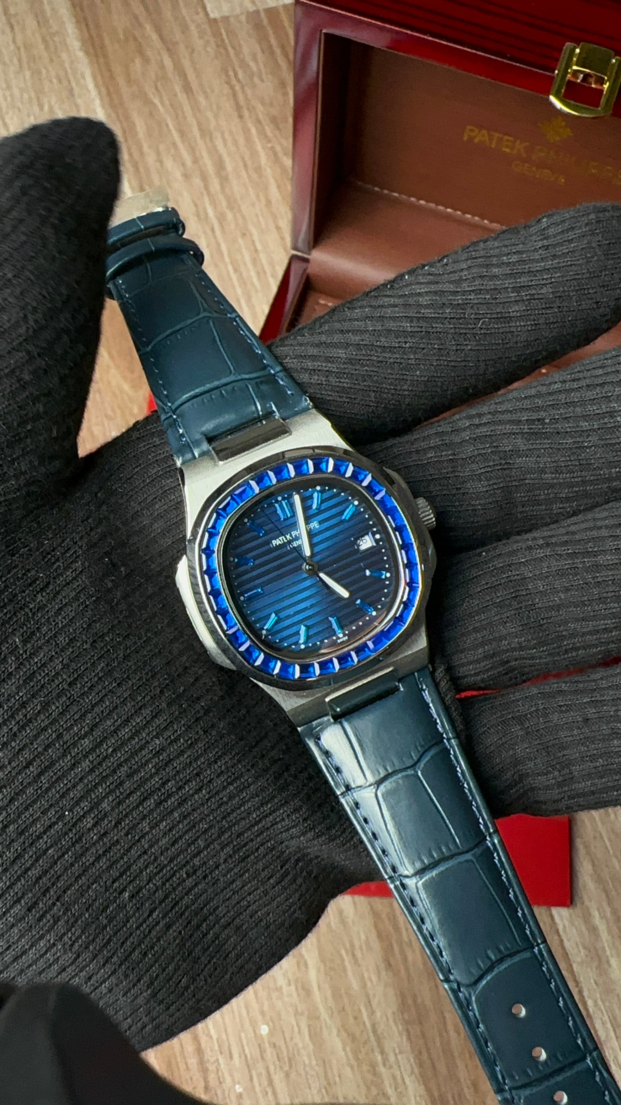 Patek Nautilus“Blue Stone”