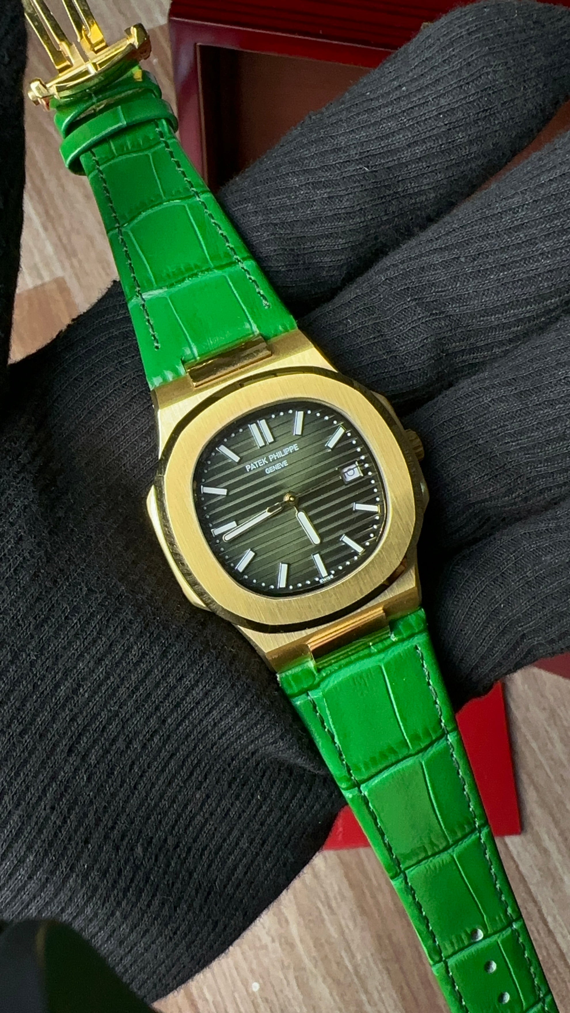 Patek Nautilus Green (Strap)