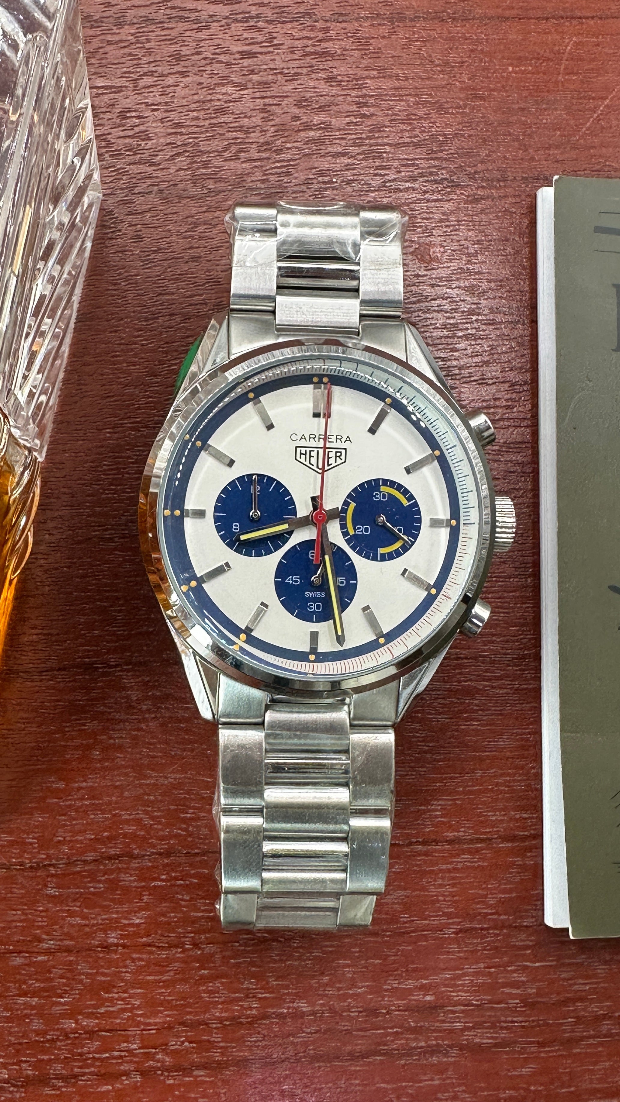 Carrera White Chrono