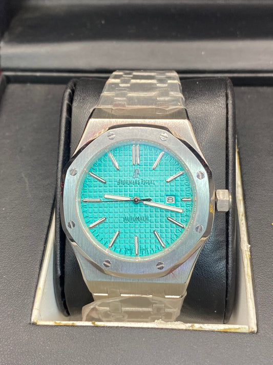 AP “TIFFANY BLUE”