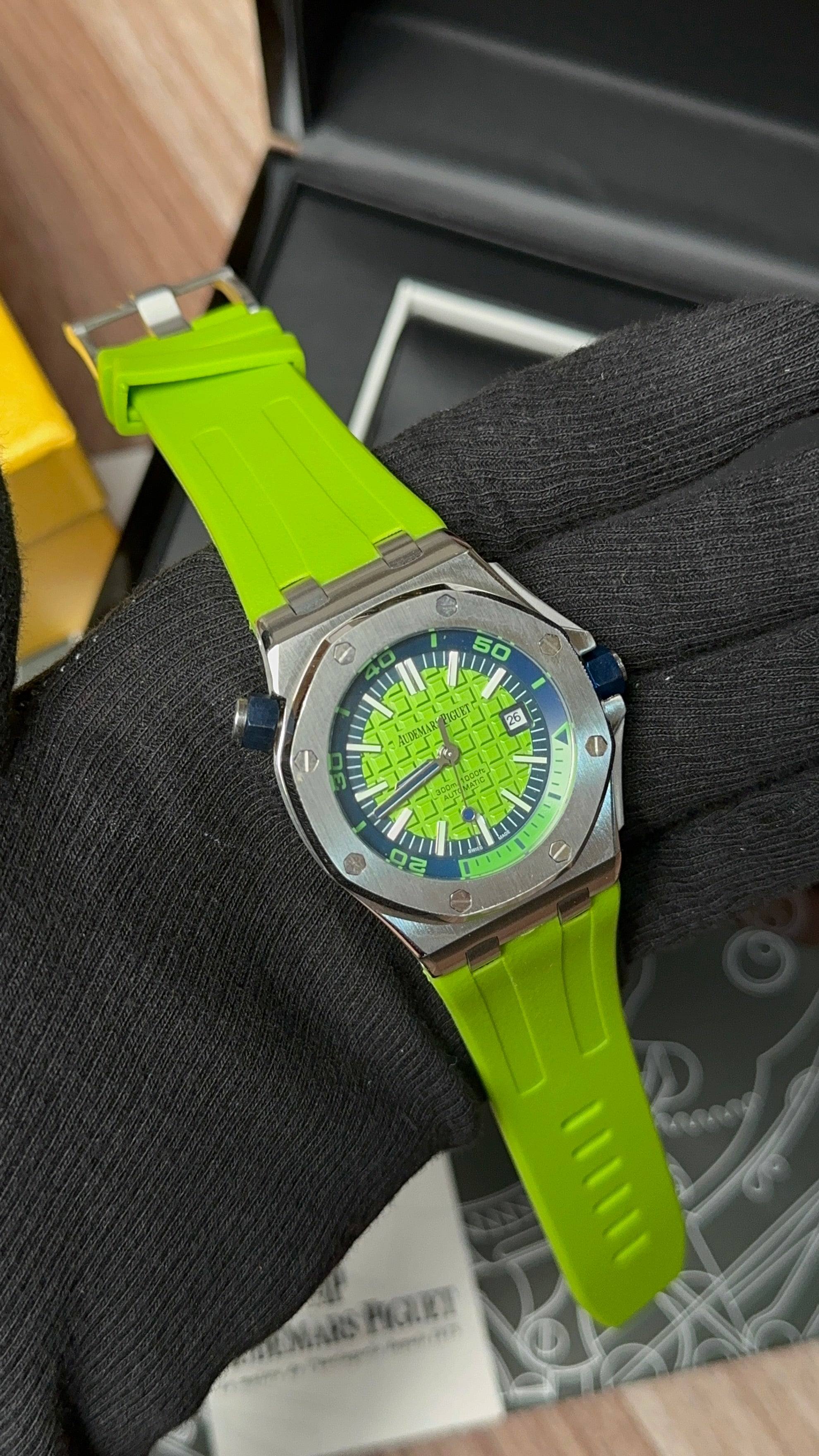 Royal Oak strap (Green)
