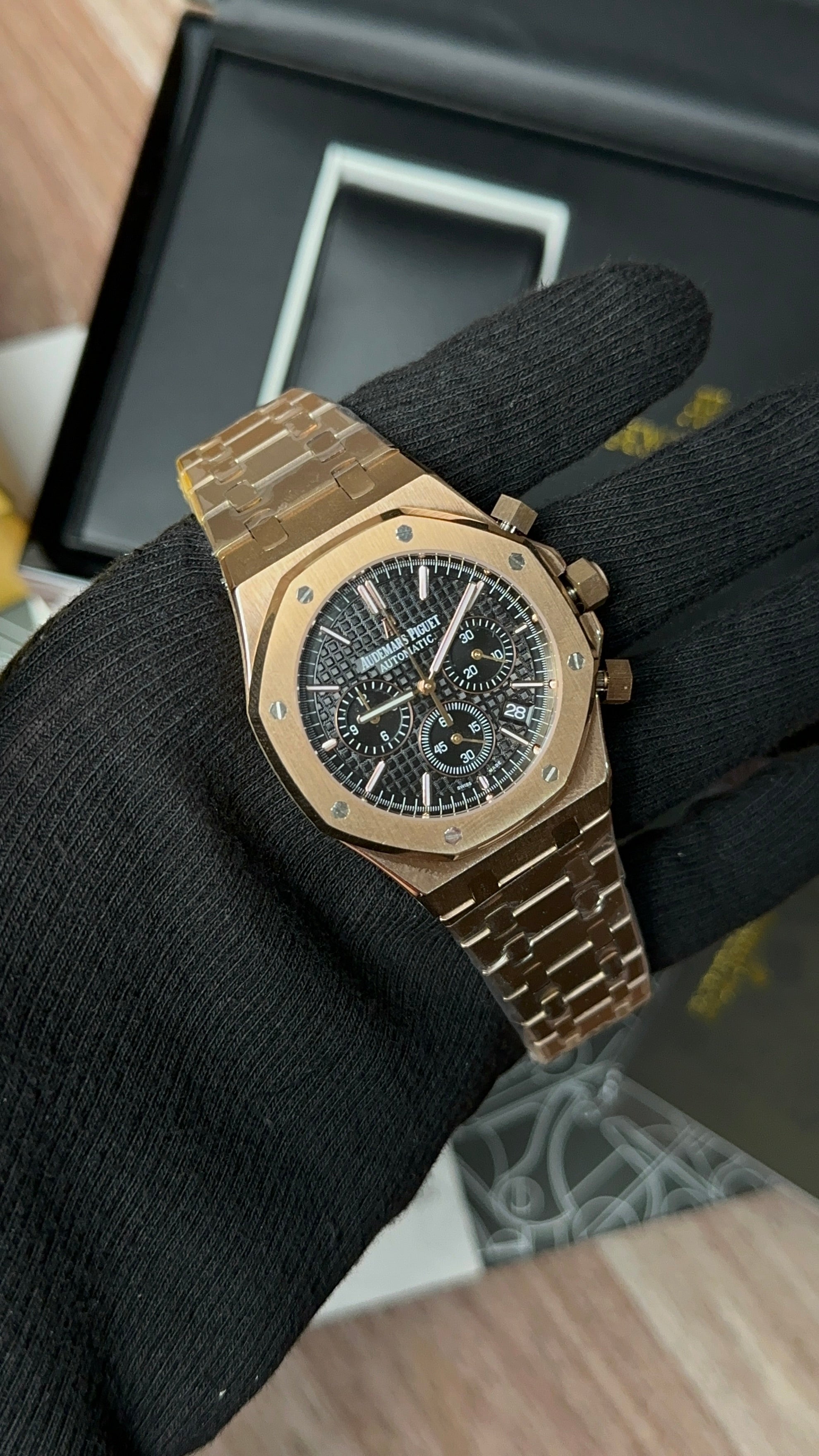 Royal Oak Chrono (Black X Rose Gold)