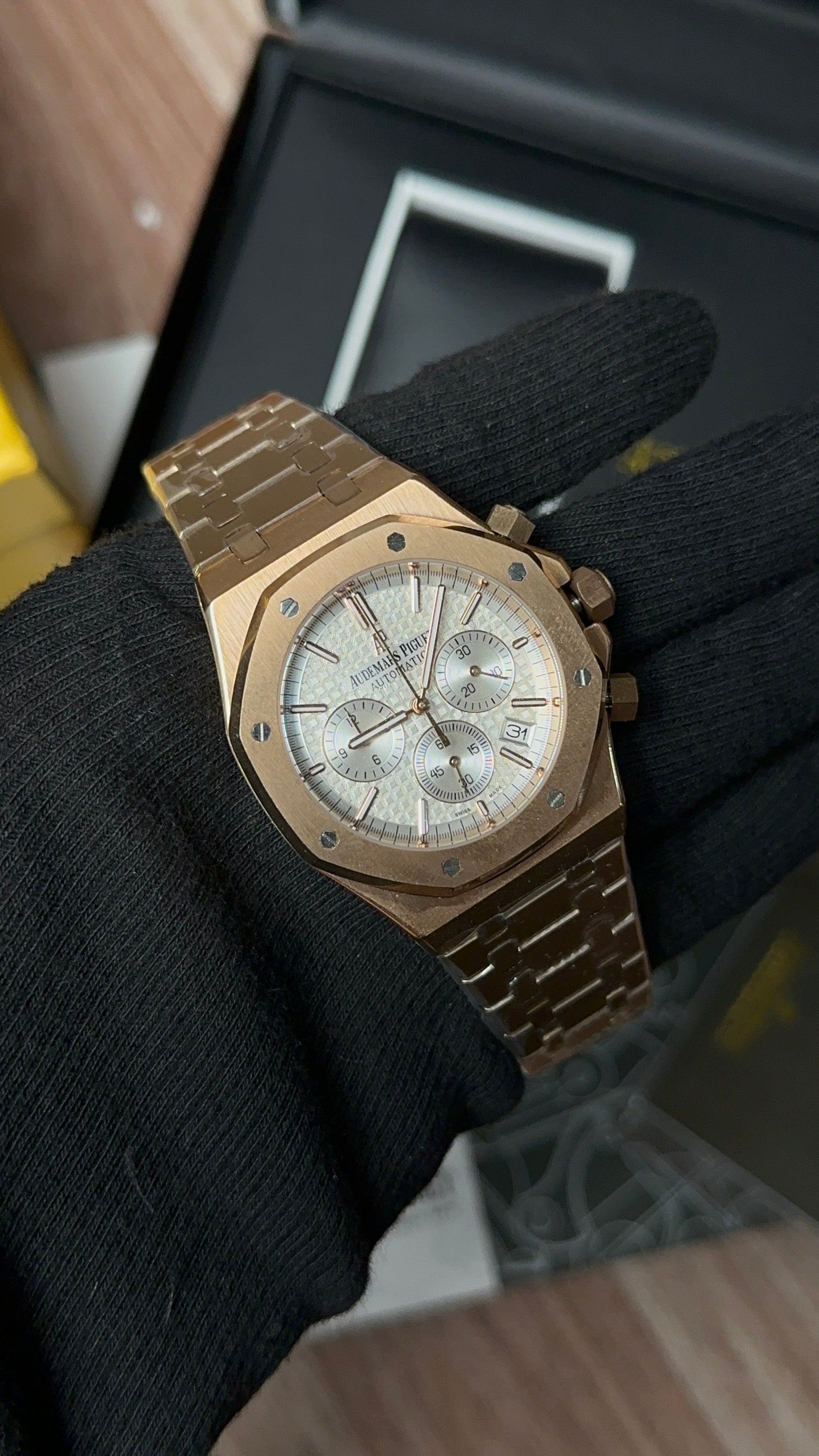 Royal Oak Chrono (White X Rose Gold)