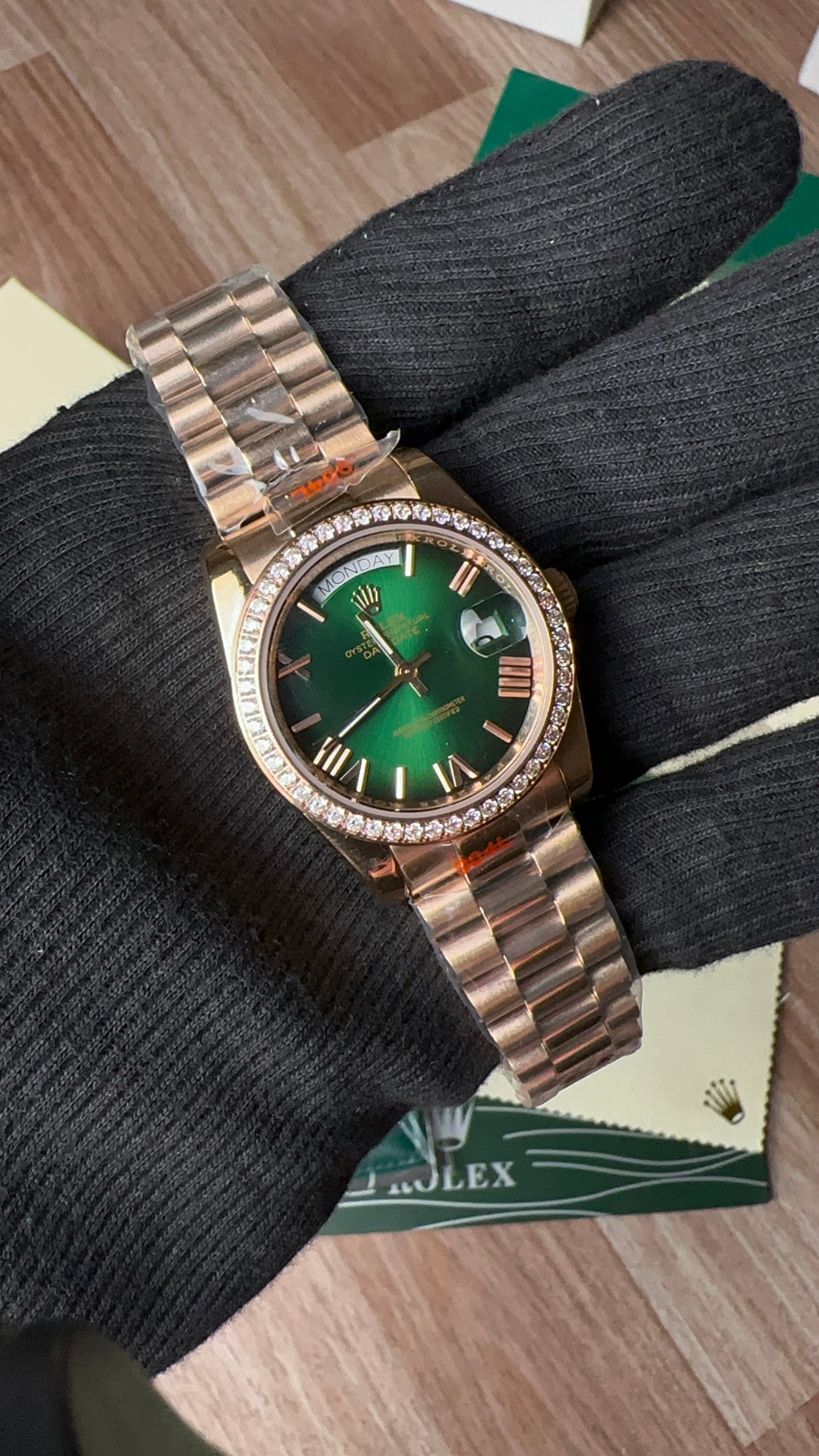 Day-date Diamond Rose-Gold (Green)V2