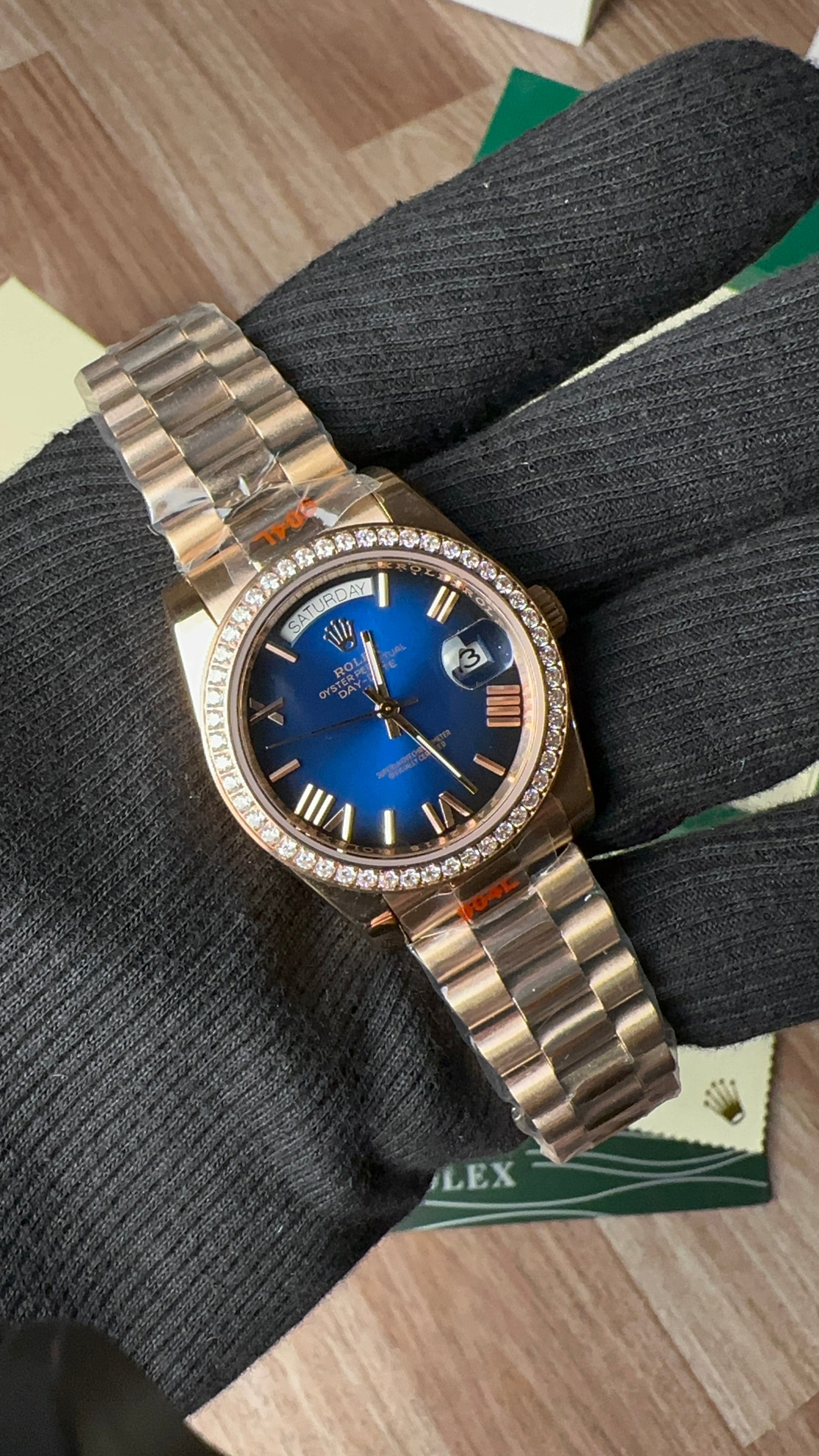 Day-date Diamond Rose-Gold (Blue)V2