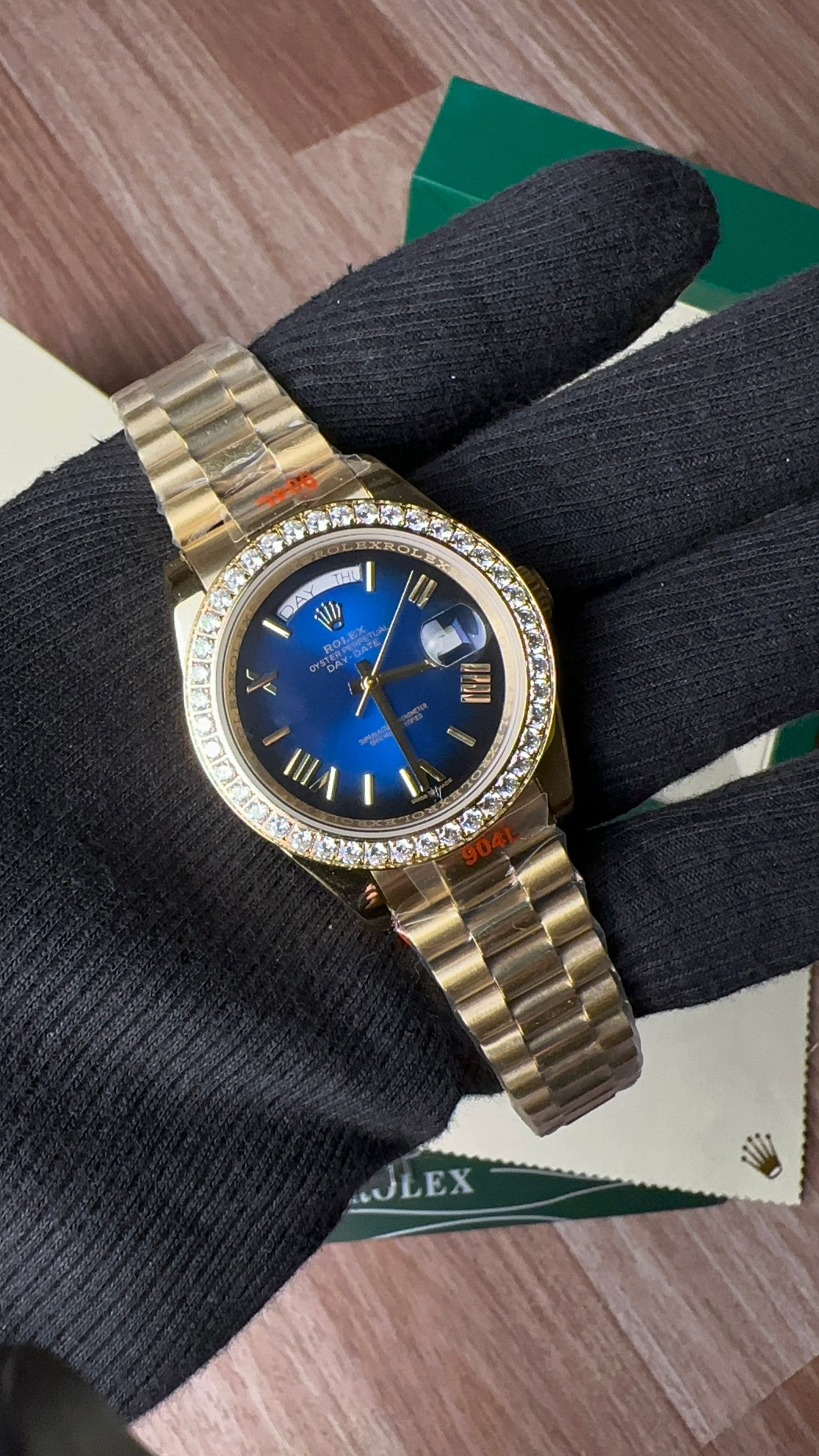 Day-date Diamond Rose-Gold (Blue)V1