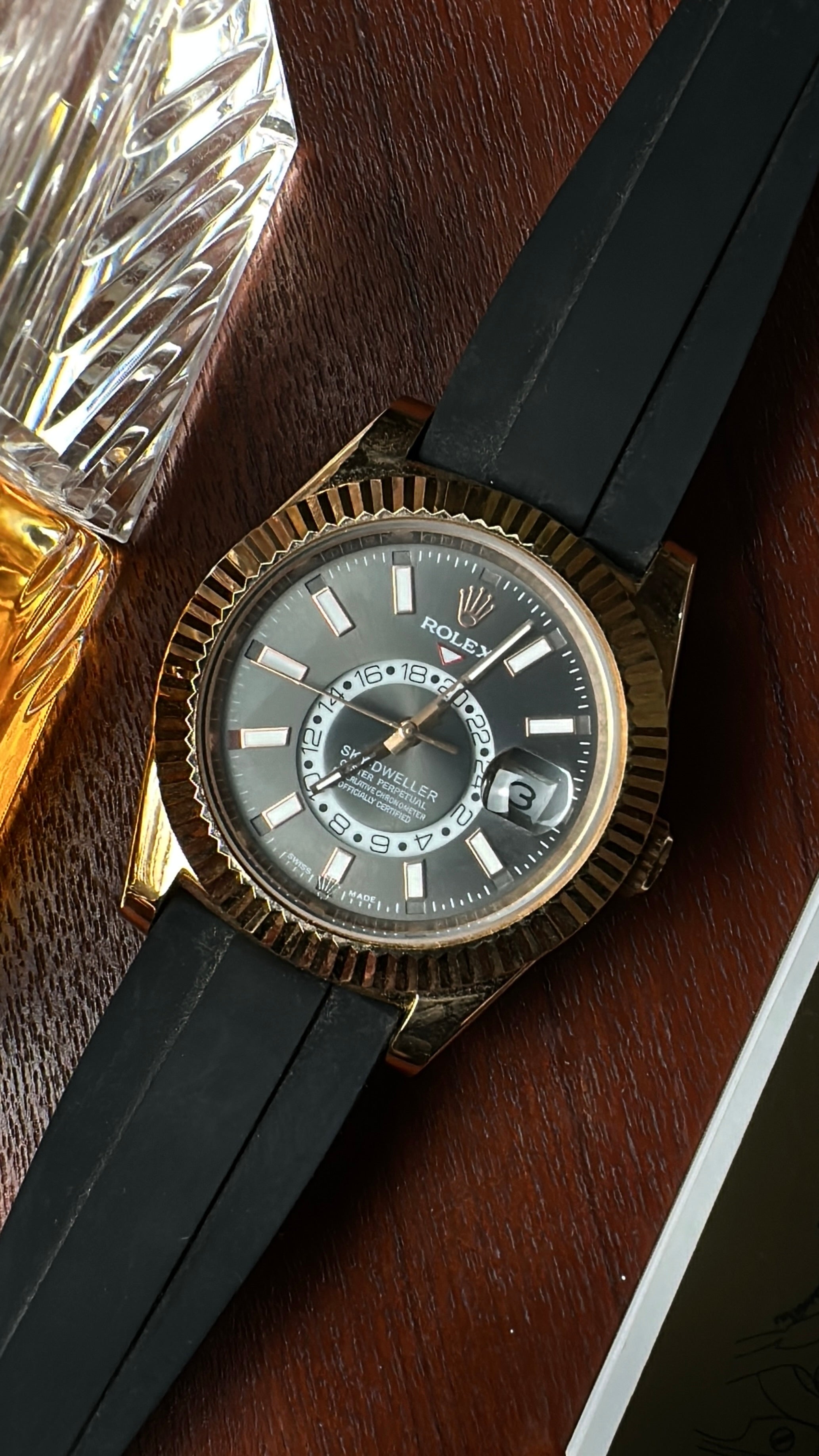 Sky Dweller strap (Grey)