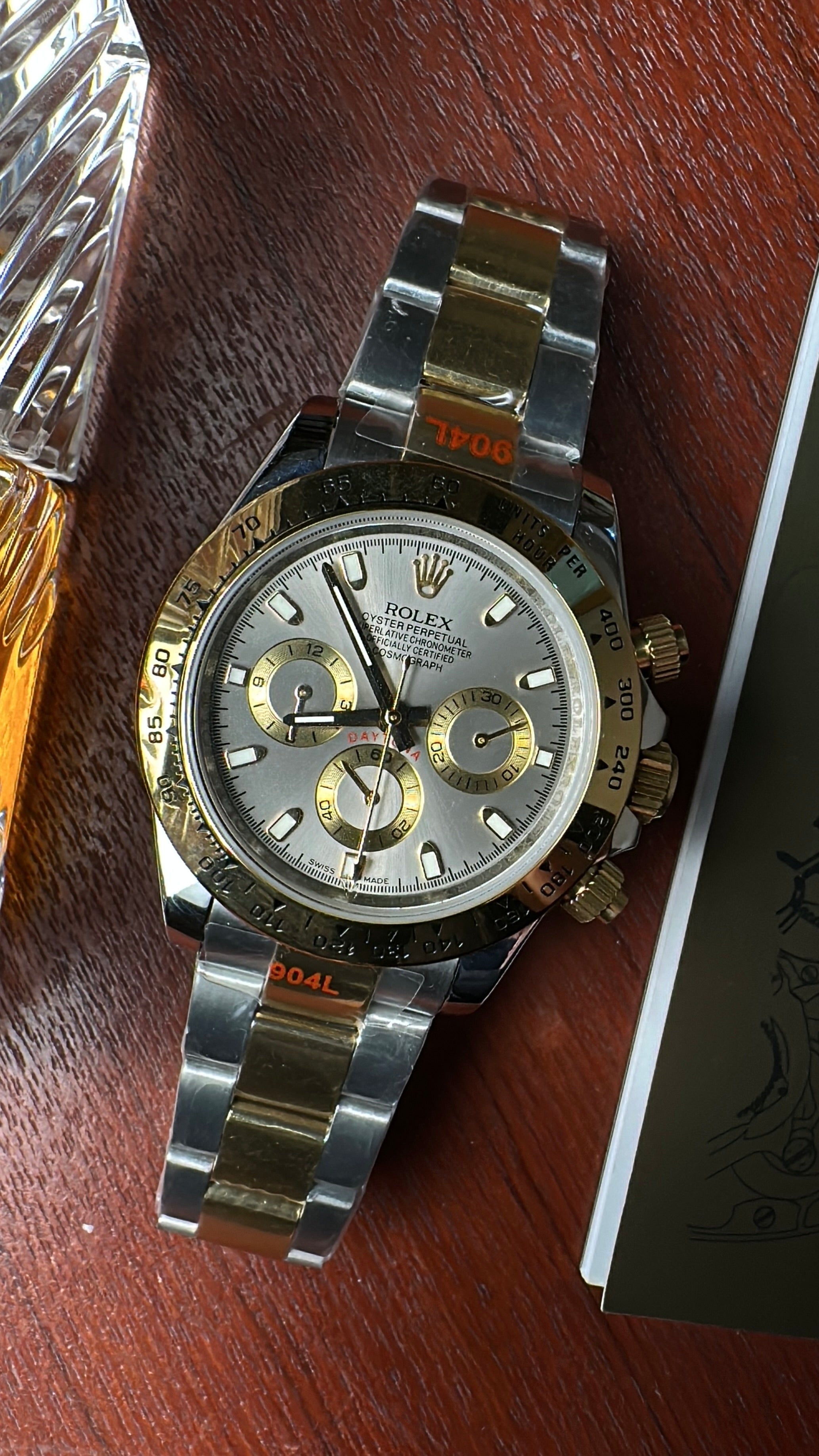 Daytona (Grey X Gold)