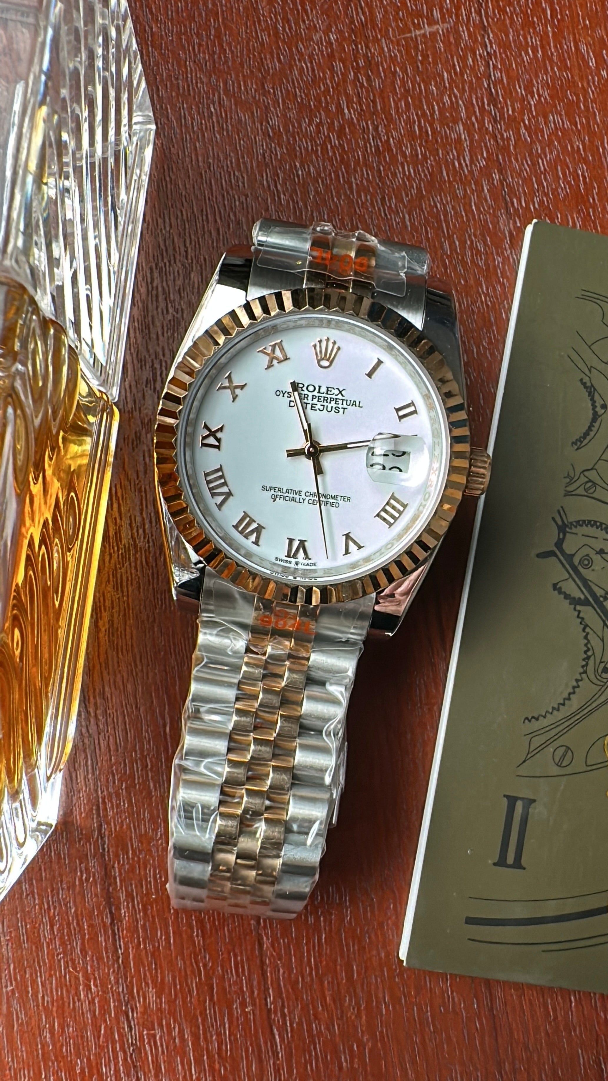 Datejust (White X Roman)