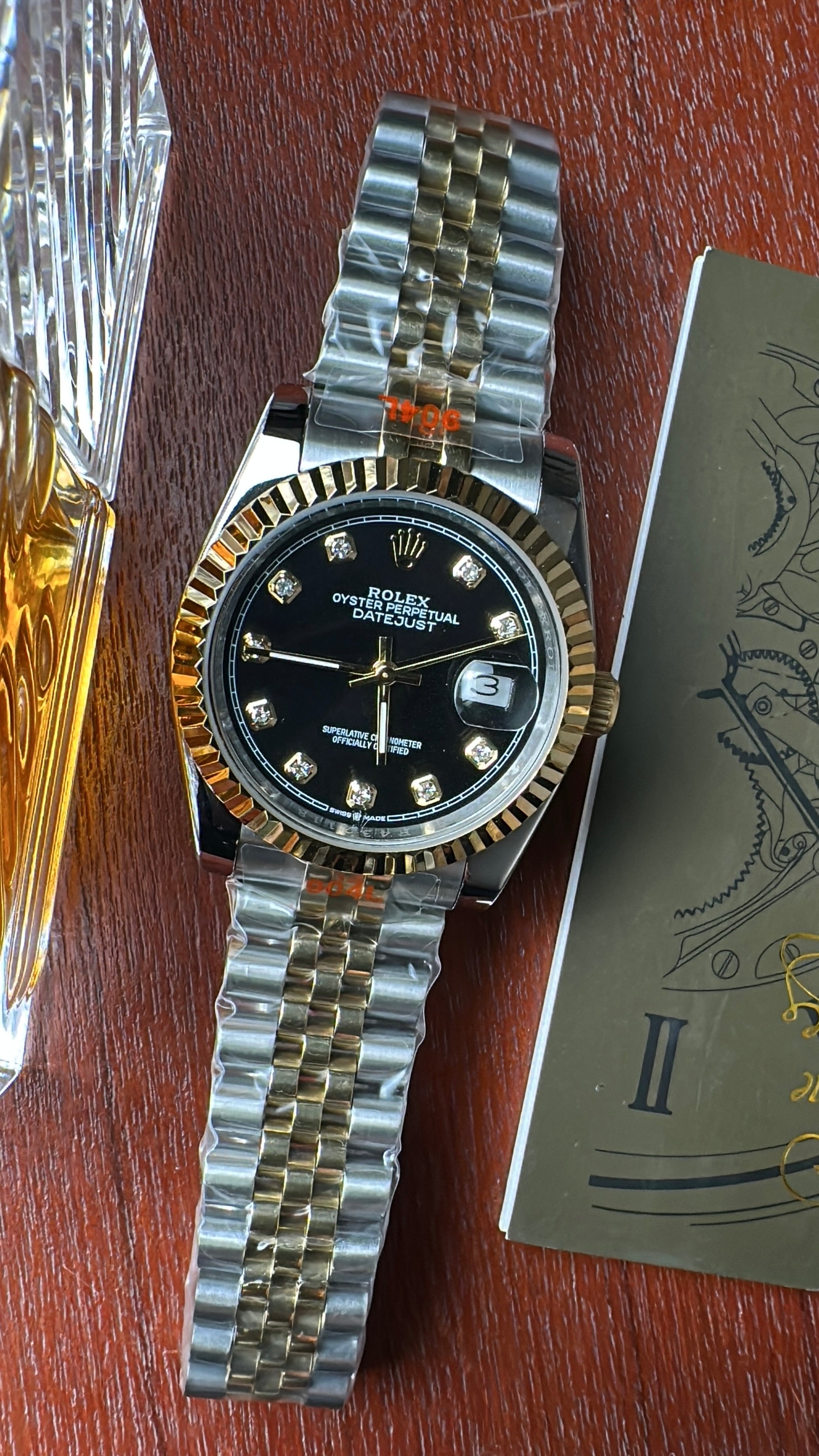 Datejust (Black X Diamond)