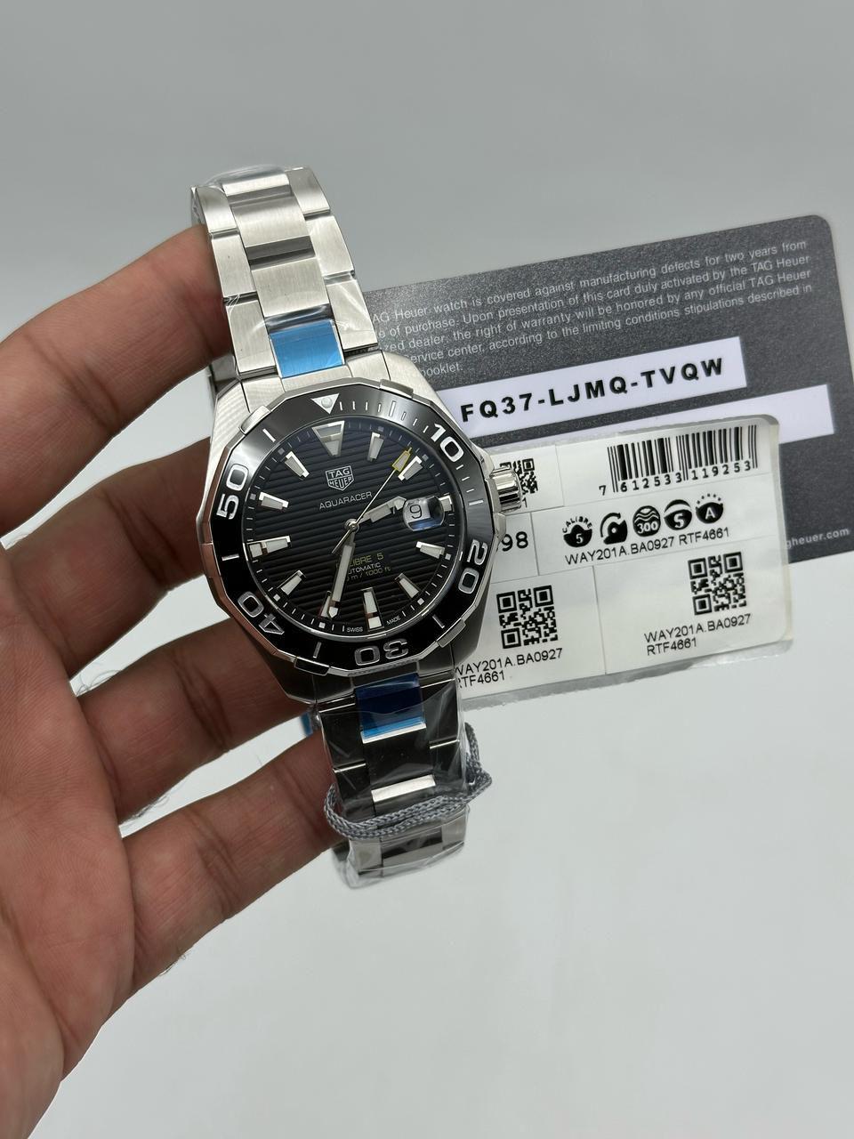 Aquaracer Bruce Wayne