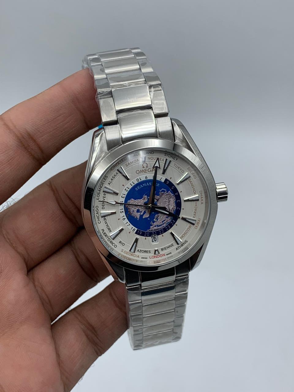 World Timer (White)