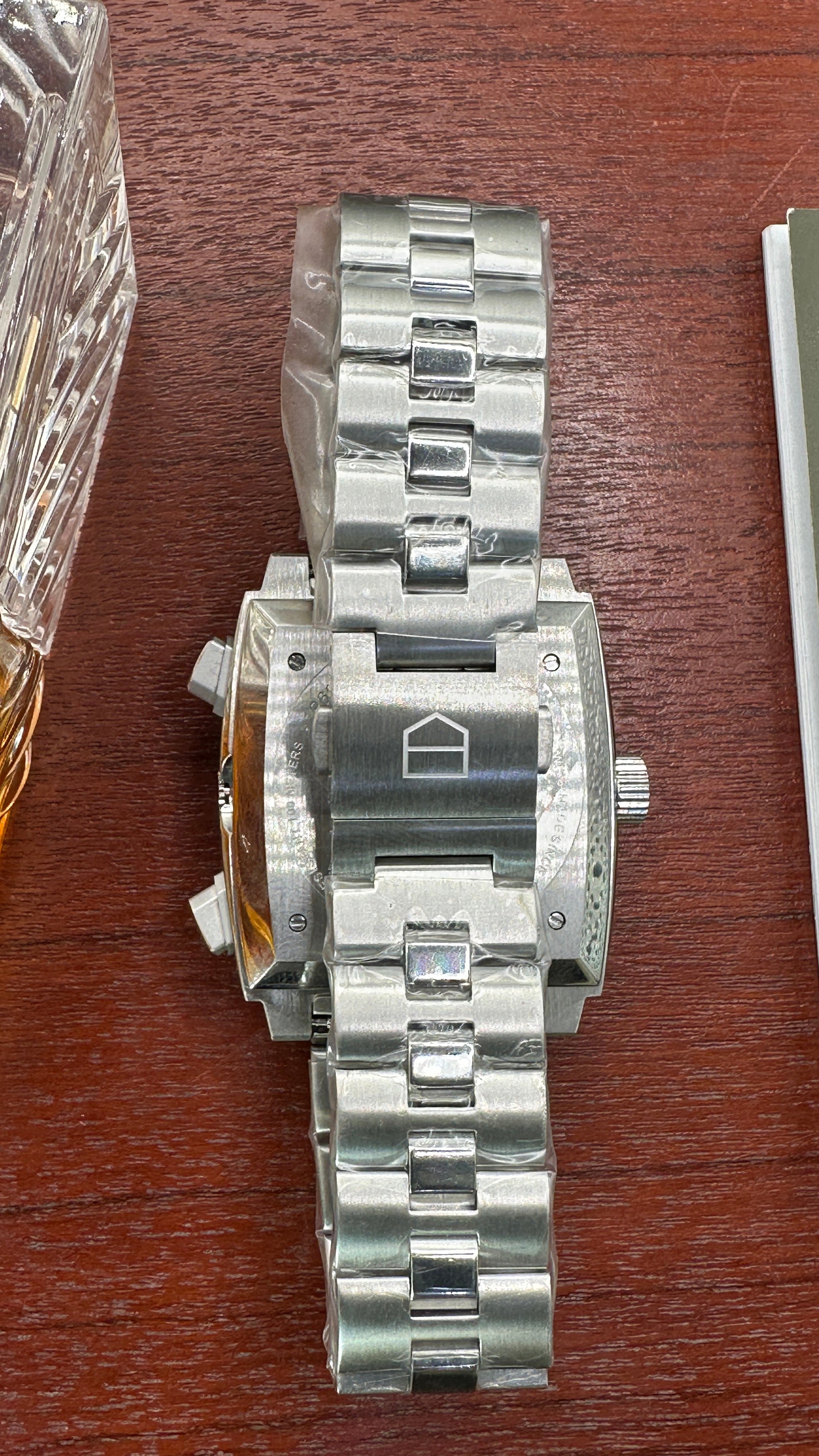 TAG Heuer (Monaco Red)