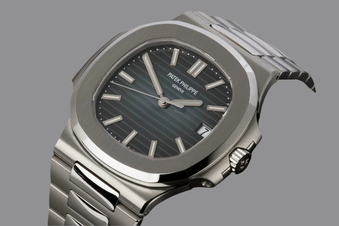 PATEK PHILIPPE NAUTILUS (BLACK)